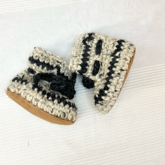 Wool Knit Slippers with Sheepskin Sherpa Soles - Picture 8 of 14